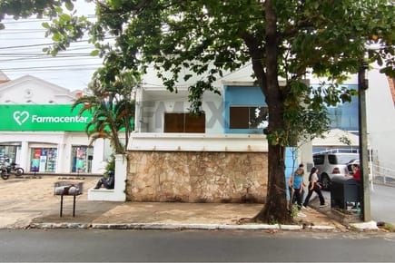 Alquilo casa en Mariscal López