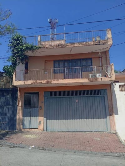 VENDO CASA / OFICINA en el barrio Dr. Gaspar Rodriguez de Francia