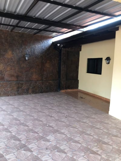 Vendo Casa en San Lorenzo , Barrio Maria Auxiliadora