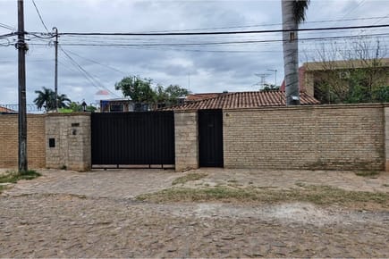 Casa en Venta en Lambaré – Barrio Valle Apuá