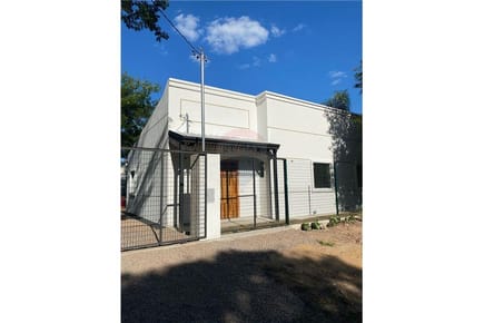 Vendo casa a estrenar en Sadi I. San Ber