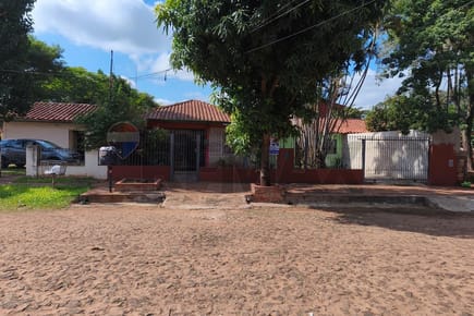 Casa - Venta - San Lorenzo, Central, Paraguay, Es lo que buscas!