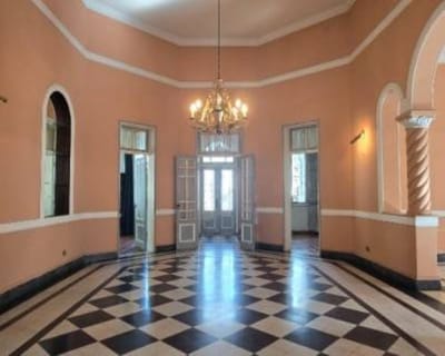 Residencia Señorial de Época sobre Avda. Mariscal López