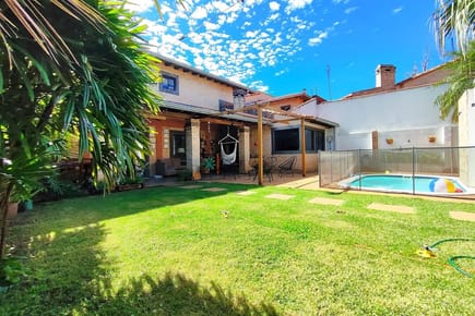 Casa-Venta-Calle sin salida, Fernando De La Mora, Central