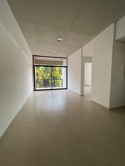 Alquilo departamento (A Estrenar) - Barrio Los Laureles