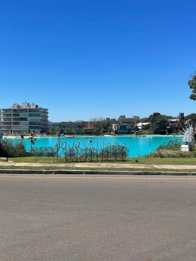 Vendo lote en el condominio Aqua Village. Altos - Cordillera.