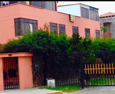 VENTA DE CASA EN CHORRILLOS