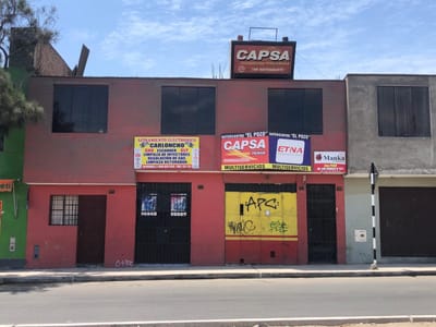Local comercial en venta en SJM - Frente a Cine Starr/JC/964 247 246