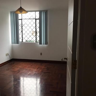 Excelente ubicación - límite con San Isidro - cerca Av. Aramburú / JV /922049556