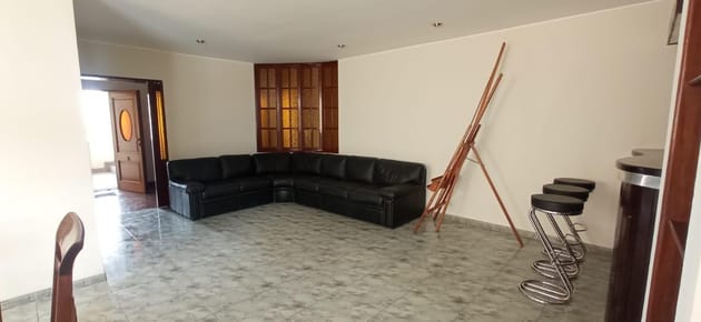 Amplio Flat en Las Lomas de La Molina Vieja