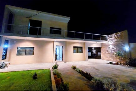 Casa-Venta-mayor vera y primera, 6 de enero, Itauguá, Central