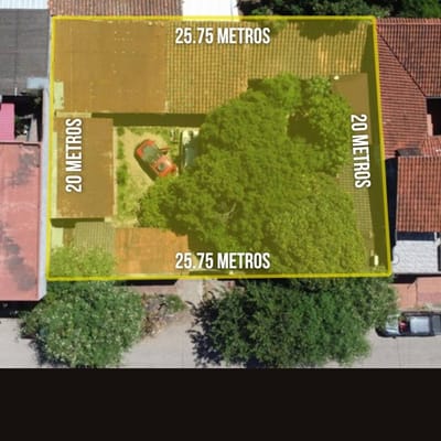 Terreno en Venta a media cuadra de la Av Grigotá cerca al segundo anillo