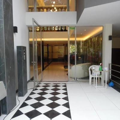LINDO DPTO. UBICADO AV. CESAR VALLEJO, LINCE