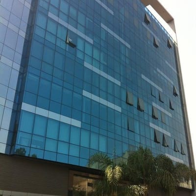 LINDA OFICINA EN EDIFICIO BLU BUILDING
