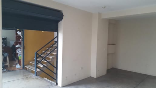 OCASION SE VENDE LOCAL COMERCIAL EN GAMARRA