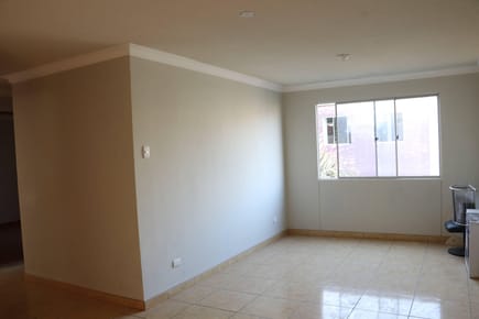 VENTA DEPARTAMENTO CON COCHERA EN CONDOMINIO  LOS VIÑEDOS DE SURCO