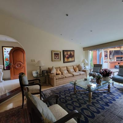 Casa en Surco zona Casuarinas   m rea de terreno