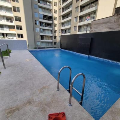 DPTO  DORMS  A  CDRS DEL HOSPITAL REBAGLIATI  PISCINA