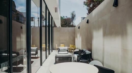 EXCLUSIVO FLAT DE ESTRENO FRENTE AL GOLF, 130 M2, 2 DORMITORIOS C/U CON BAÑO