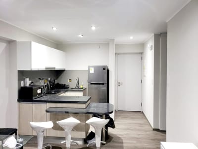 ALQUILER DE CONFORTABLE DEPARTAMENTO