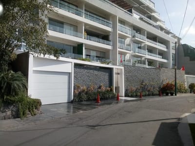 Impecable departamento Amoblado en Jirón Las Laderas en Casuarinas