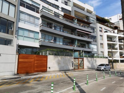 Alquilo departamento en 1er piso elevado en Malecon Paul Harris frente al mar