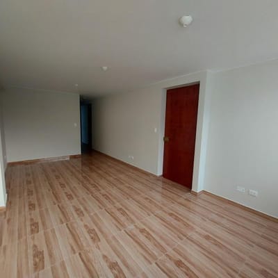 DEPARTAMENTO EN VENTA EN SAN MIGUEL CON ASCENSOR EN 3ER PISO DE 82m2