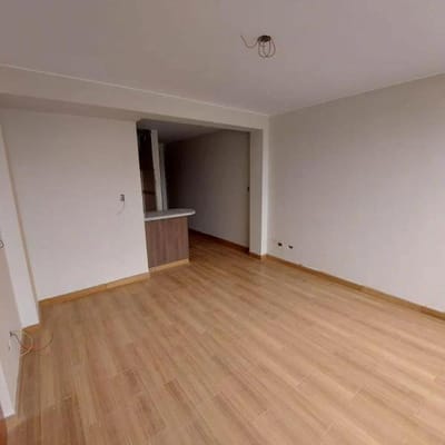 DEPARTAMENTO EN VENTA EN LA PERLA - 4TO PISO - 55m2 - CALLE CAHUIDE  - LA PERLA