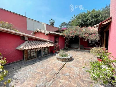 PRECIOSA CASA CON EXPECTACULAR VISTA A LA LAGUNA