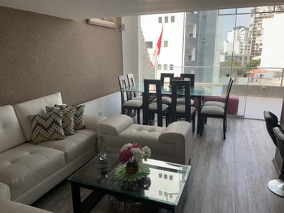 Precioso  duplex con terraza y dos cocheras!!! C.G
