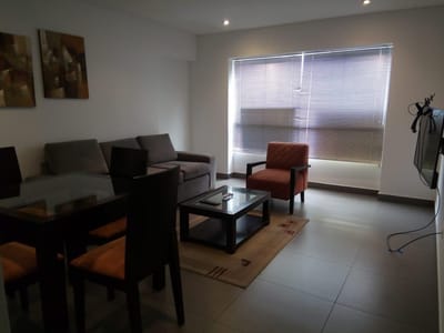 Bello departamento con cochera!!! L.M