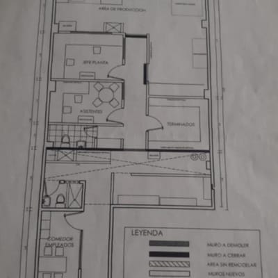 Vendo casa como terreno para  construccion educacin  oficina o centro medico  veterinaria