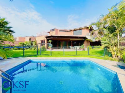 En Venta ! Residencia hermosa y elegante en La Planicie !