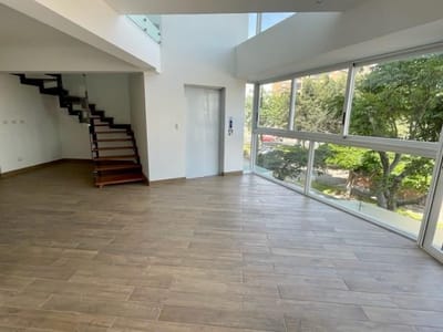 En Venta! De estreno bello duplex 2 dorm. en 2do piso en San Isidro !