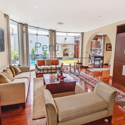 Encantadora casa en condominio en El Sol de La Molina