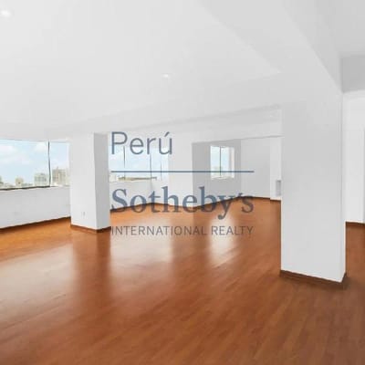 Excelente penthouse ubicado en la mejor zona de Miraflores