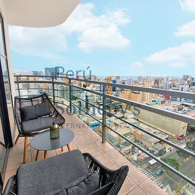 Descubre este amplio loft de m ubicado en el corazn turstico de Miraflores