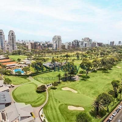 Descubre este encantador departamento flat con vista al golf