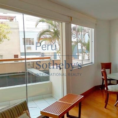 Moderno Departamento Ubicado en Zona Tranquila de Miraflores