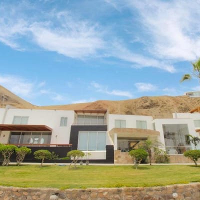 Excelente terreno en el exclusivo Club Playa Misterio