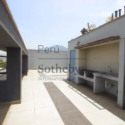 Excelente departamento con vista a la calle en Surco