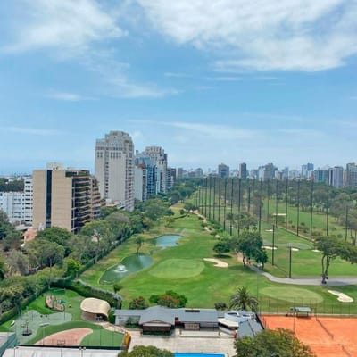 Lujoso Departamento Flat con hermosa vista al Golf