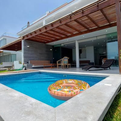 SE VENDE HERMOSA CASA DE PLAYA CON PISCINA EN CONDOMINIO MALLORCA ASIA