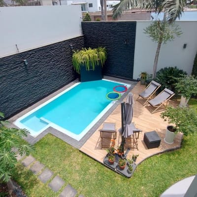 SE VENDE HERMOSA CASA CON PISCINA EN LA PRIMERA ETAPA DEL SOL DE LA MOLINA