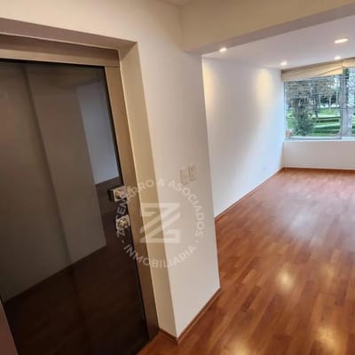 SE VENDE LINDO DEPARTAMENTO FRENTE A PARQUE EN SURCO