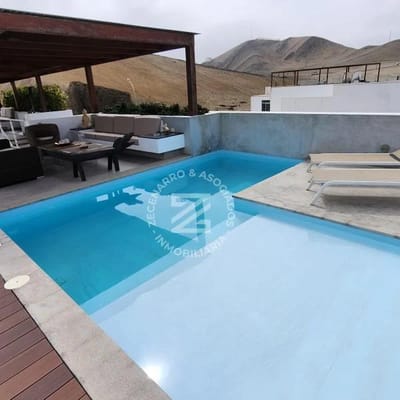 SE VENDE HERMOSA Y AMPLIA CASA DE PLAYA EN CONDOMINIO PLAYA CORAL
