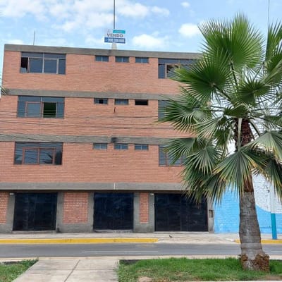 VENTA O ALQUILER DE AMPLIO LOCAL COMERCIAL EN AV GRAU CALLAO