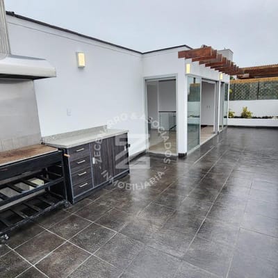 SE VENDE LINDO Y CNTRICO DPLEX EN EL CORAZN DE MIRAFLORES