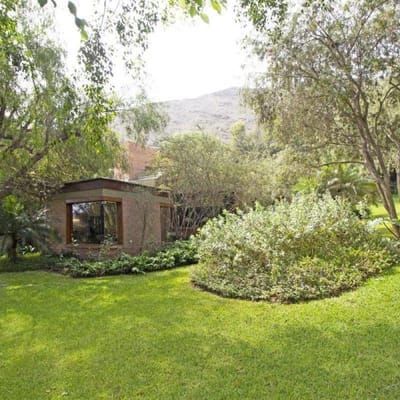 Incomparable Casa en El Mejor Condominio de Solicitada Urbanizacin La Pradera