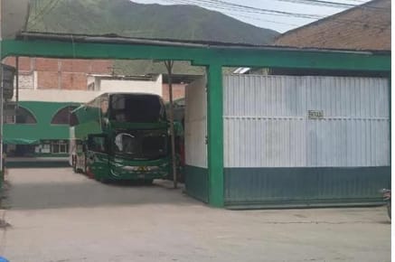 LOCAL COMERCIAL  M HUANUCO INCL VIVIENDAS